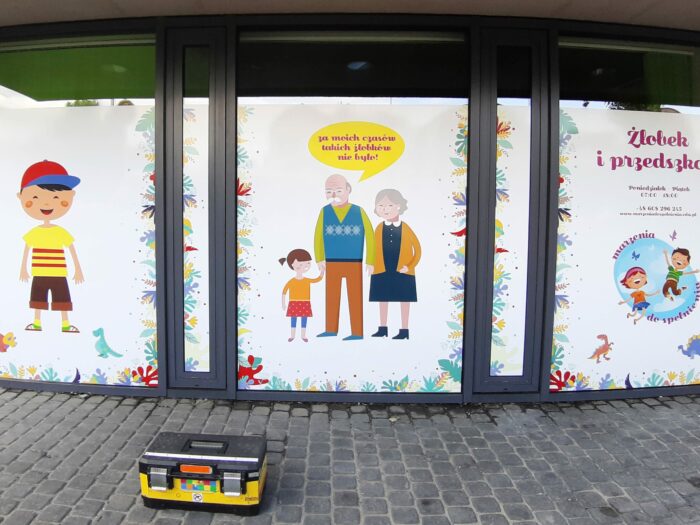 vinyle monomère auto-adhésif fenêtre imprimée autocollant grand format publicité pour magasin fenêtre centre commercial