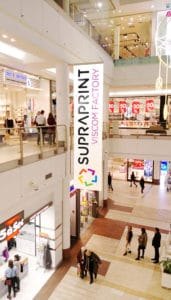 drapeau blockout recto verso pour centre commercial instore publicité bâche grand format uv latex impression imprimé pole pocket manches coutures